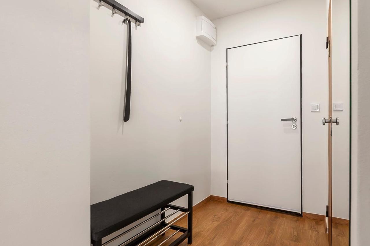 Apartmán Popular Location / Street View / 4 Ppl / Netflix Praha Exteriér fotografie