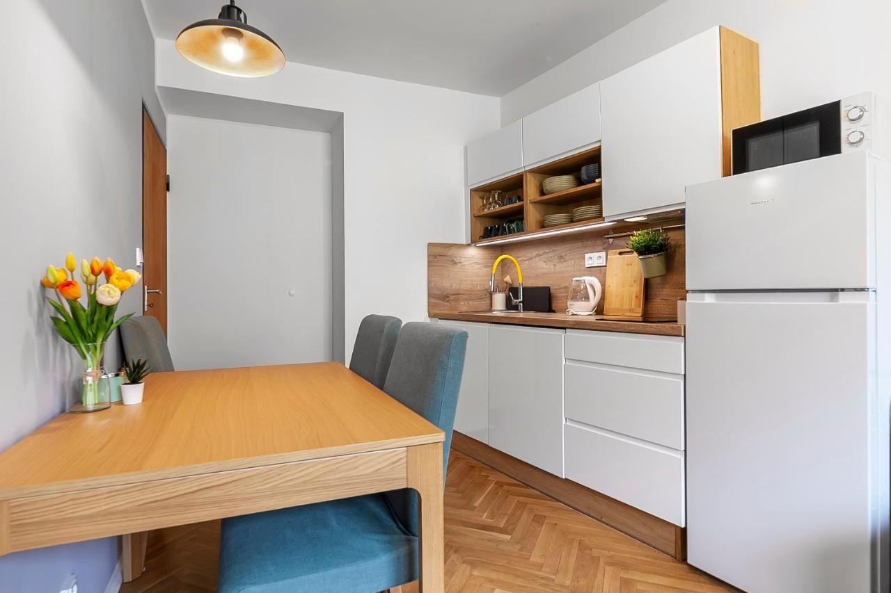 Apartmán Popular Location / Street View / 4 Ppl / Netflix Praha Exteriér fotografie