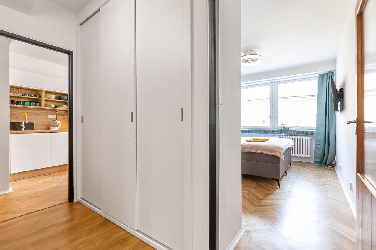 Apartmán Popular Location / Street View / 4 Ppl / Netflix Praha Exteriér fotografie